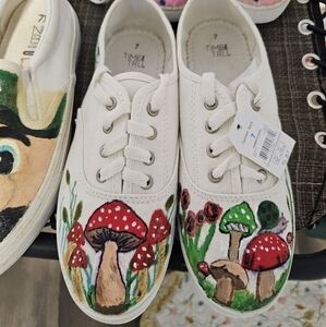 Time and Tru Handpainted Sneakers Mushroom Theme Size 7 Womans